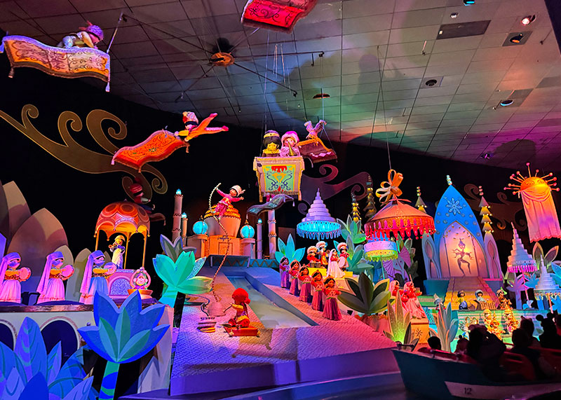 The Secret History of Disney Rides: "it's a small world" - Aladdin and Jasmine
