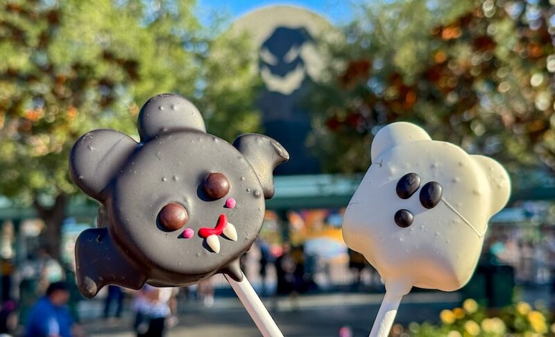 Your Guide to Ghoulishly Good Disneyland Halloween Food - Halloween Cake Pops