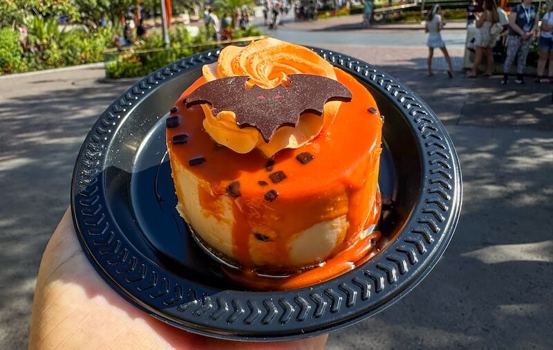 Your Guide to Ghoulishly Good Disneyland Halloween food - caramel apple cheesecake