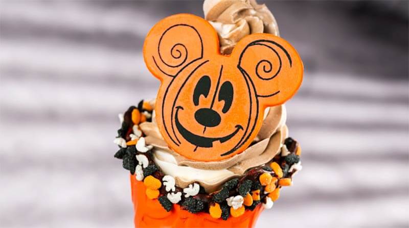 halloween food Disney World - Pumpkin Mickey Cone