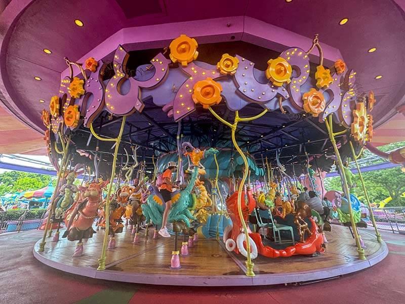 Islands of Adventure Height Requirements - Caro-Seuss-el