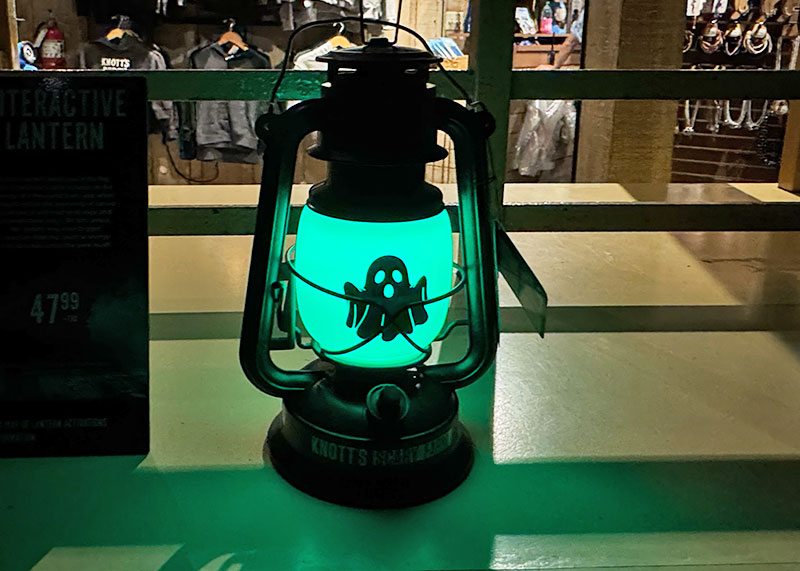 Your Ghoulish Guide to Knott’s Scary Farm - Lantern
