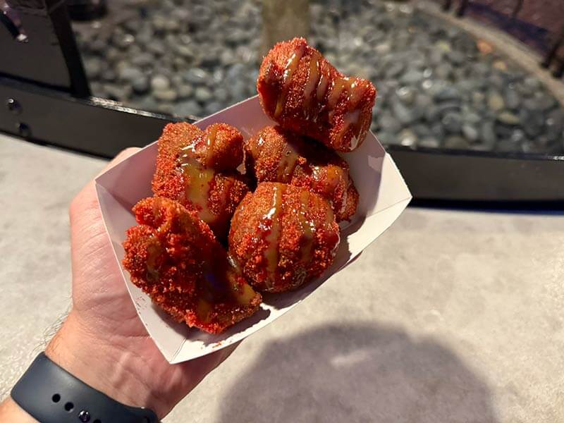 halloween food Disney World - Not-So-Poison Apple Doughnuts