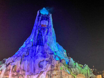 Our Splashin' Guide to Universal Volcano Bay Nights