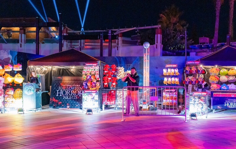 Your Screamin' Guide to Halloween Horror Nights Hollywood -Dia de los Muertos pop up games