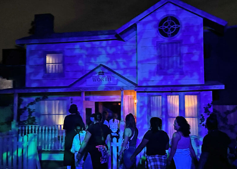 Your Ghoulish Guide to Knott’s Scary Farm - Exterior of Worth Home