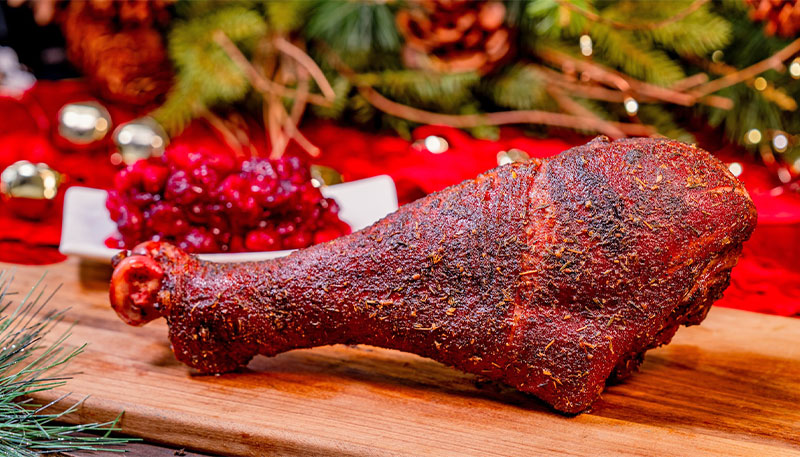 Delicious Options for Disneyland Thanksgiving Dinner - Turkey leg with cranberry
