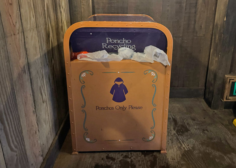 All The Details About Tiana's Bayou Adventure at Disneyland - Poncho Recycling