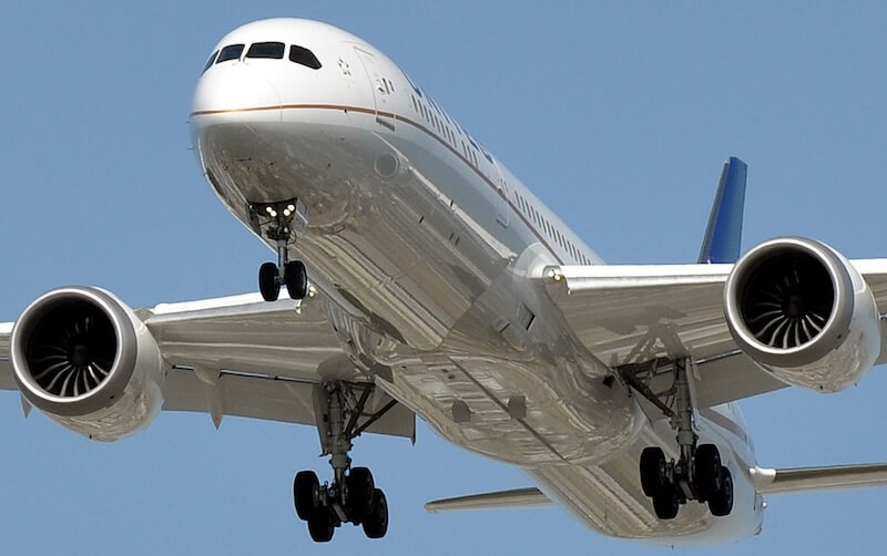 LAX plane landing
