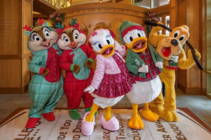 Delicious Options for Disneyland Thanksgiving Dinner - Daisy's Pajama Brunch
