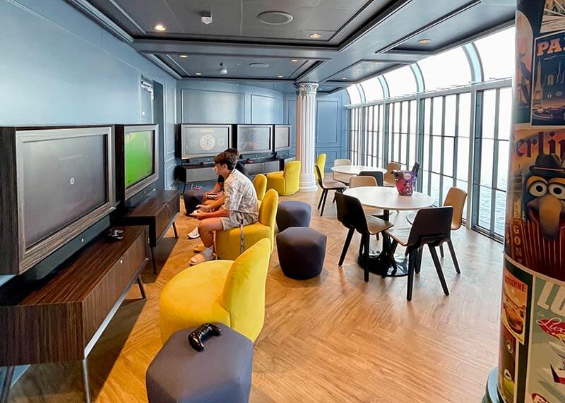 Best Cruise for Teens: Our Guide to the Coolest Ships at Sea