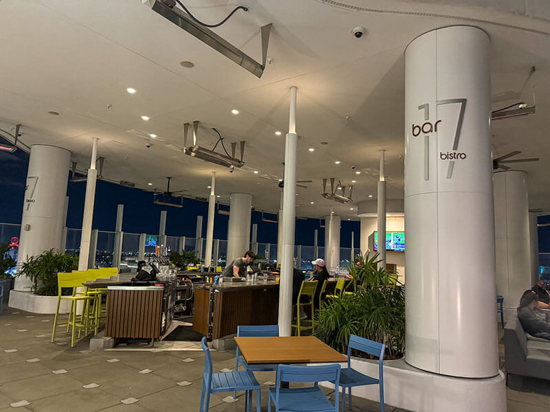 Holidays at Universal Orlando Resort - Bar 17 Bistro