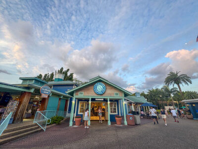Our Dynamite Guide to Dining at SeaWorld Orlando Restaurants