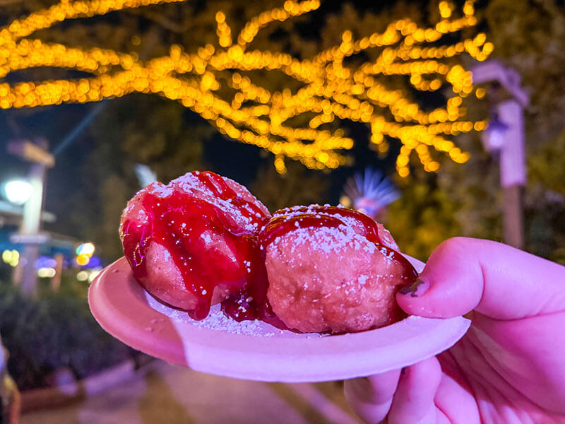 Busch Gardens Christmas Town - Mini Monte Cristo Bites