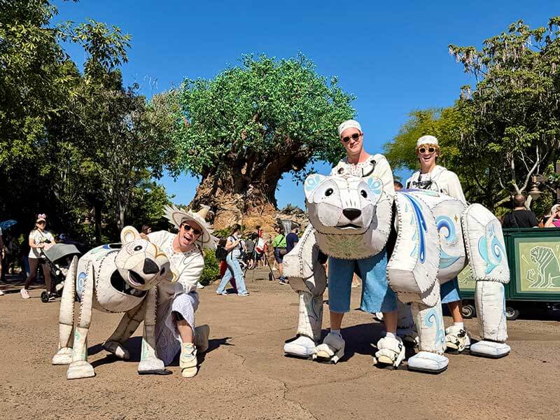 Animal Kingdom Christmas - Polar Bears, Merry Menagerie