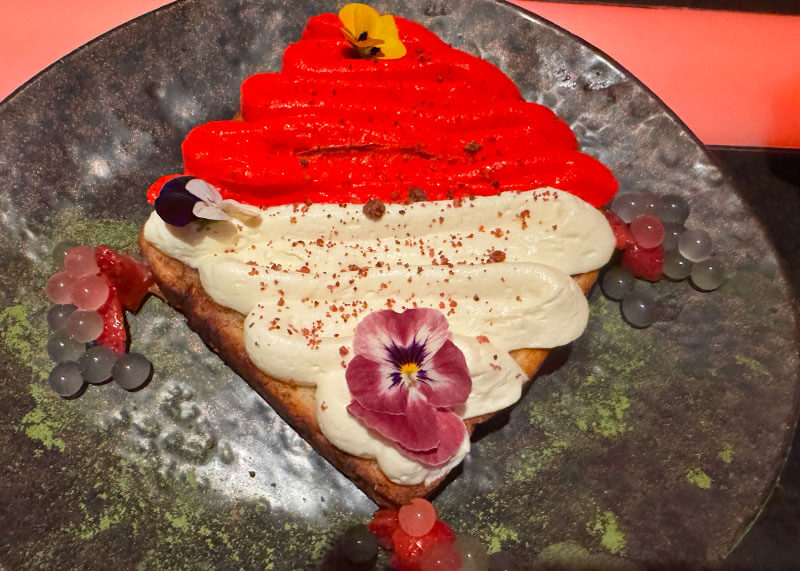 All the Holiday Sweet Treats & Foods at Disneyland Theme Parks - Life Day Food at Oga's