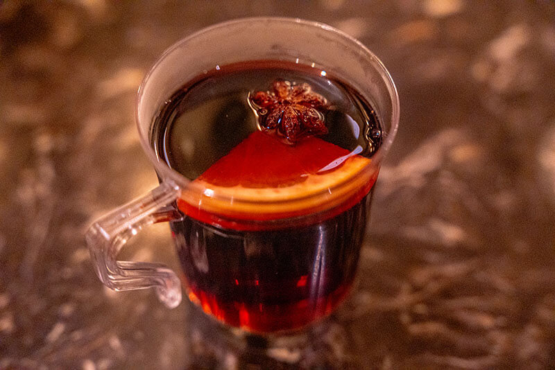 Universal Orlando Holiday Food - Gluhwein