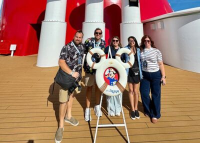 Our ~Frogtastic~ Guide to Group Cruises