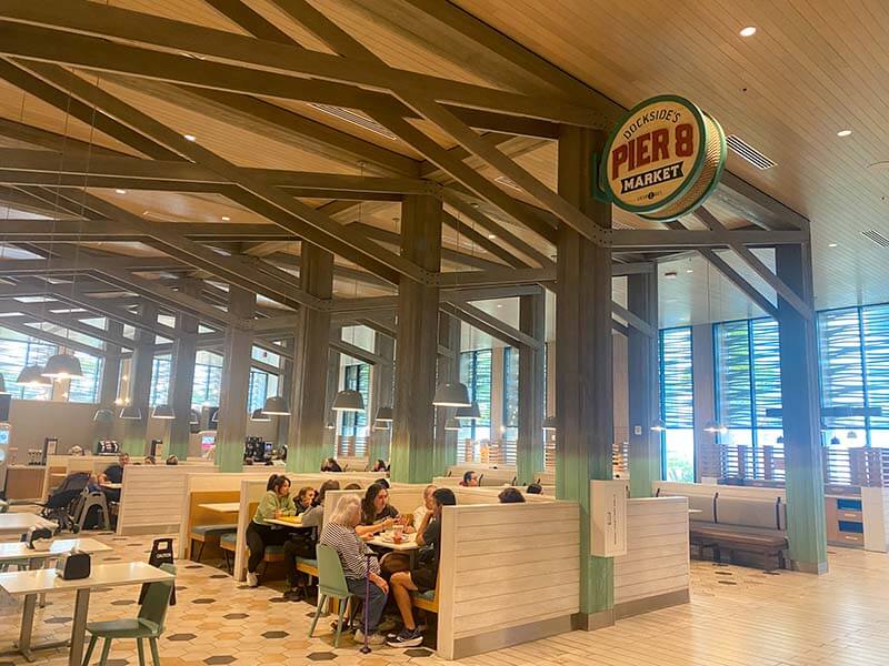 Universal Endless Summer Resort Dockside Inn and Suites - Pier 8 Market