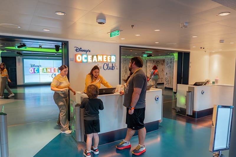 Disney Wish - entrance to Disney's Oceaneer Club