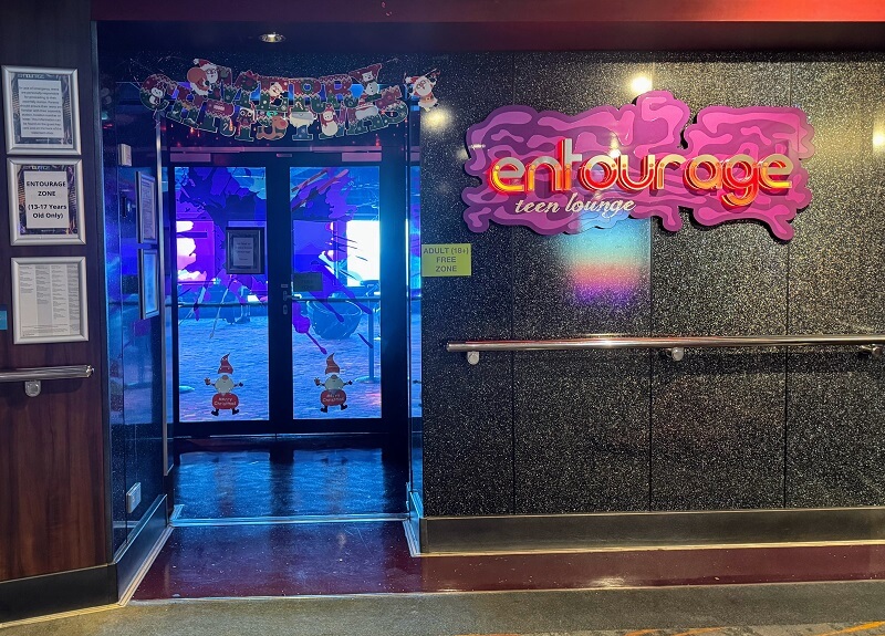 Norwegian Escape - Entrance to Entourage Teen Lounge