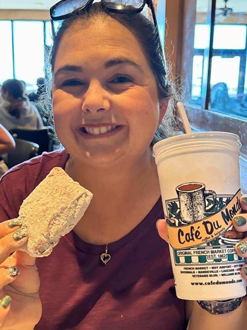 Cruises From New Orleans - Cafe Du Monde
