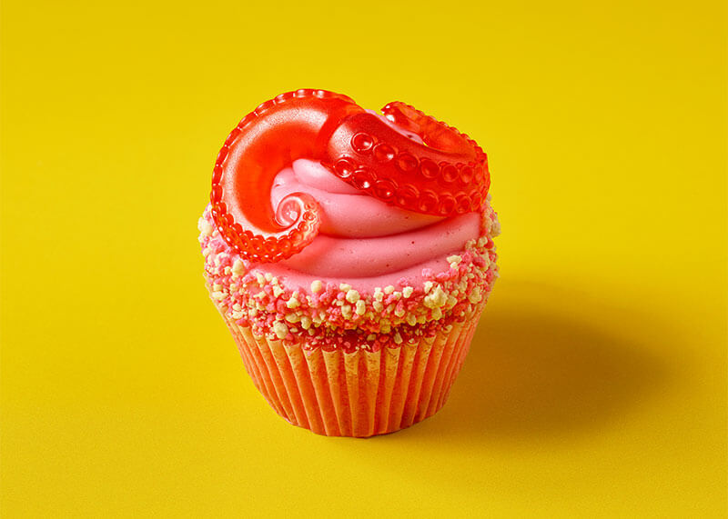 Howard's cupcake at Minion Cafe