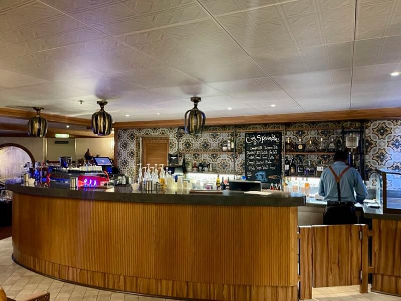 Disney Magic Restaurants - Cove Cafe