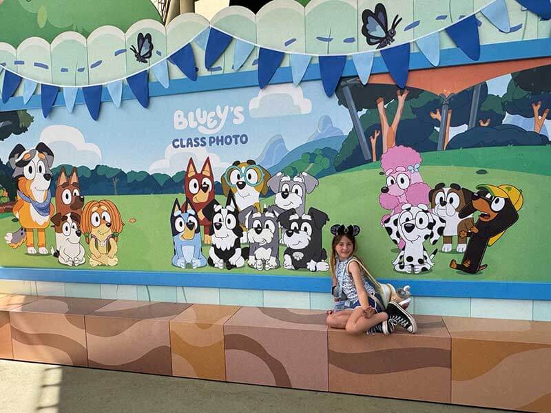 Bluey at Disneyland - Bluey's Class Photo Op