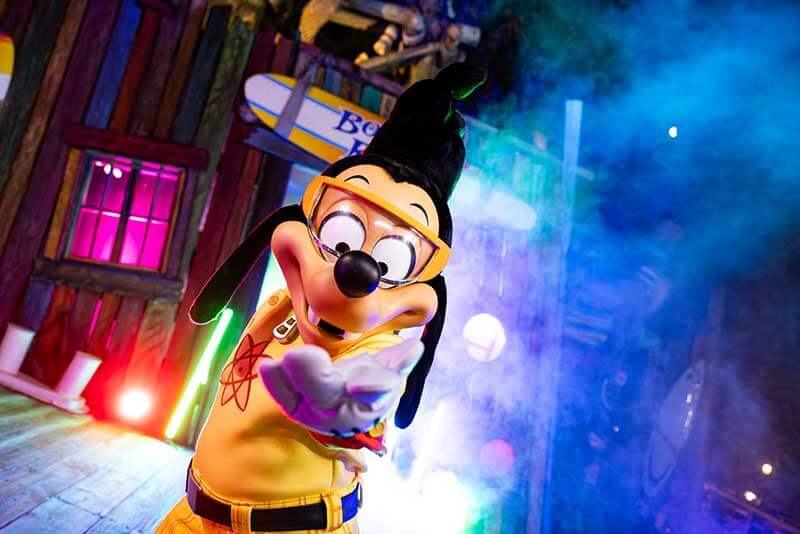 Weekly News Roundup - Disney H2O Glow After Hours 2026 with Powerline Max