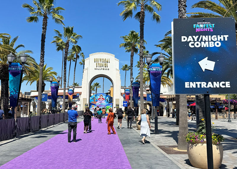 How to Get a Jump on the Fun with Universal Fan Fest Nights Early Entry - Day/Night Combo sign