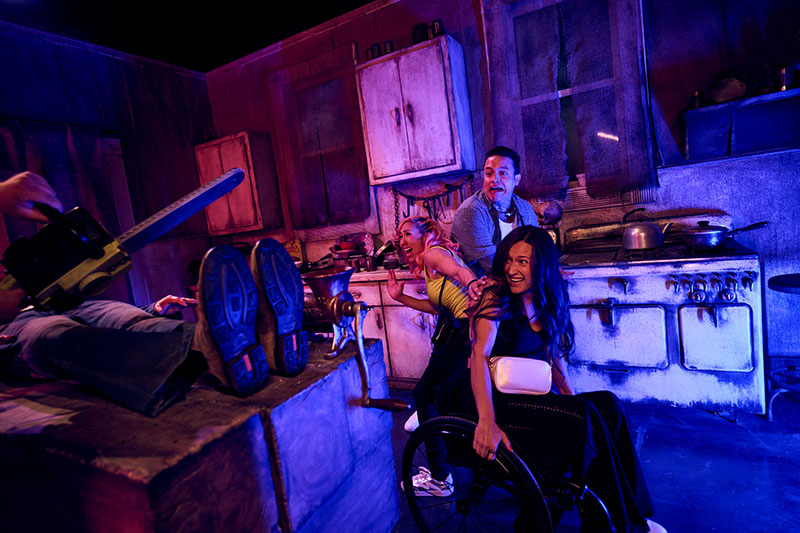 Guests in Texas Chainsaw Massacre at Universal Horror Unleashed