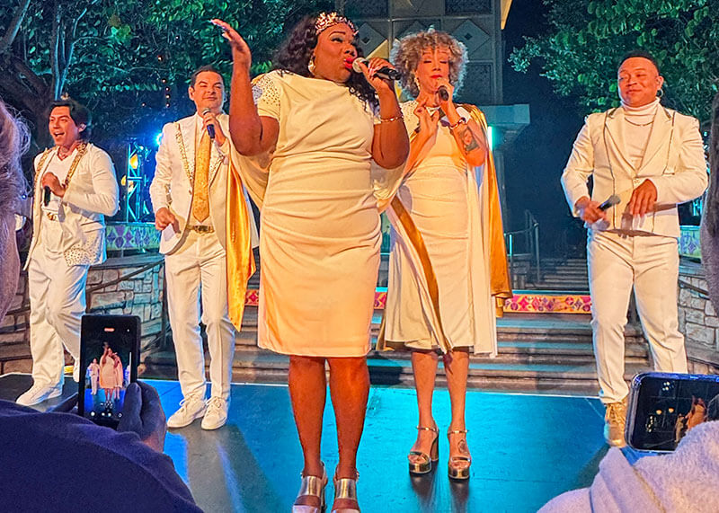 Singers at Pride Nite