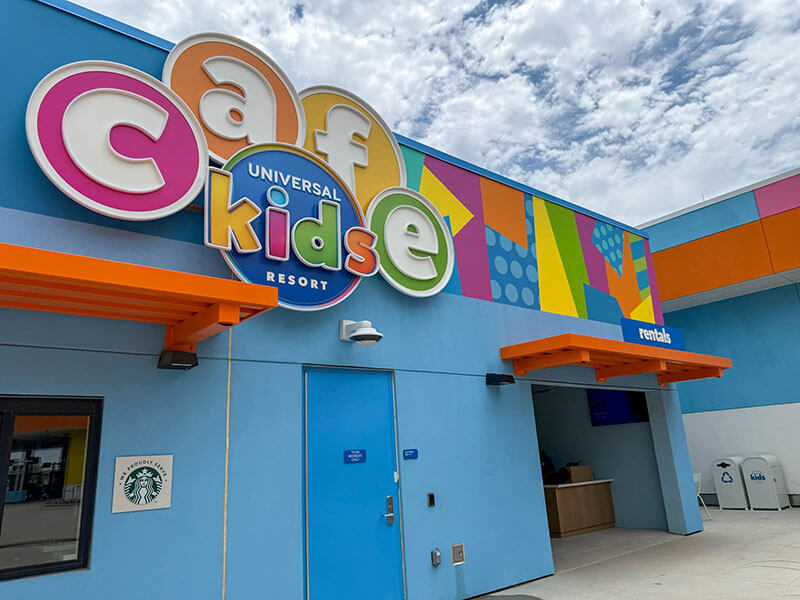 Universal Kids Resort Cafe