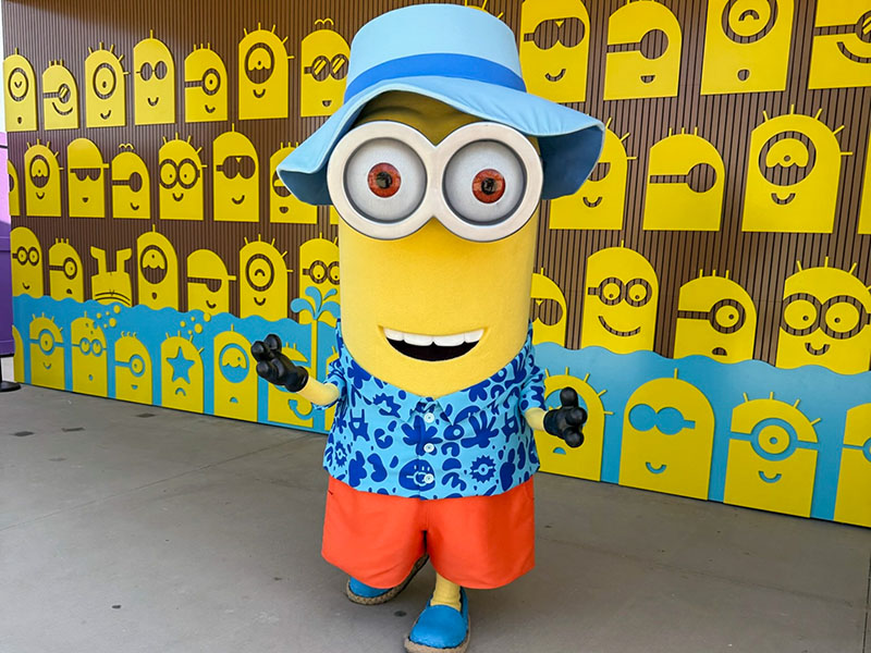 Kevin the Minion at Universal Kids Resort
