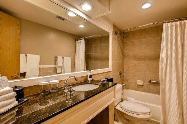 Keystone Lodge | Keystone Colorado Hotels | Undercover Tourist