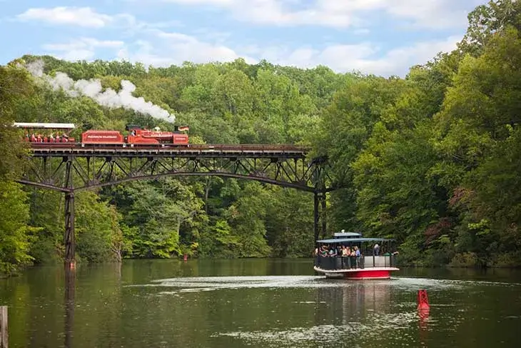 Busch Gardens Railway
