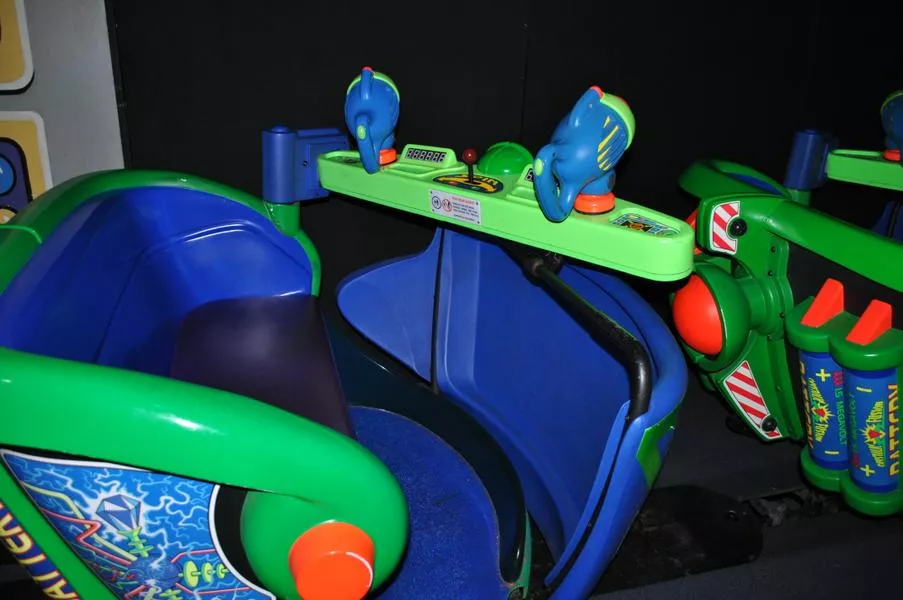 スポーツ DisneyBuzz Lightyear's Space Ranger Spin Updates for Disney's 'Buzz Lightyear's Space Ranger Spin'
