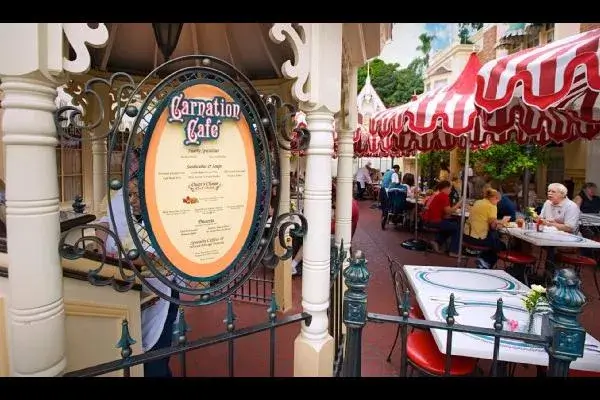 Carnation Café