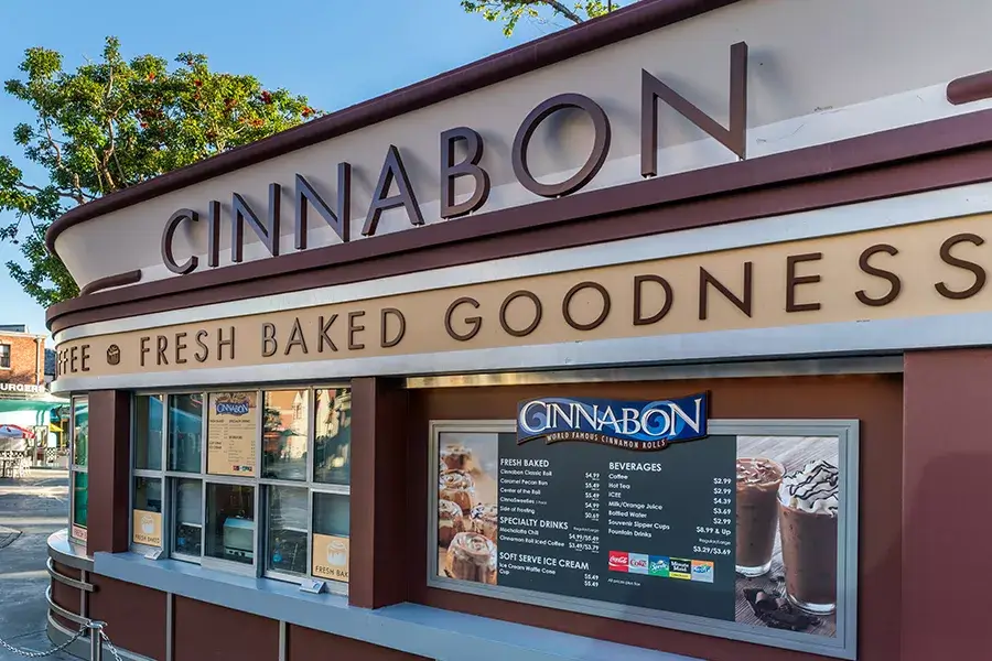 Cinnabon