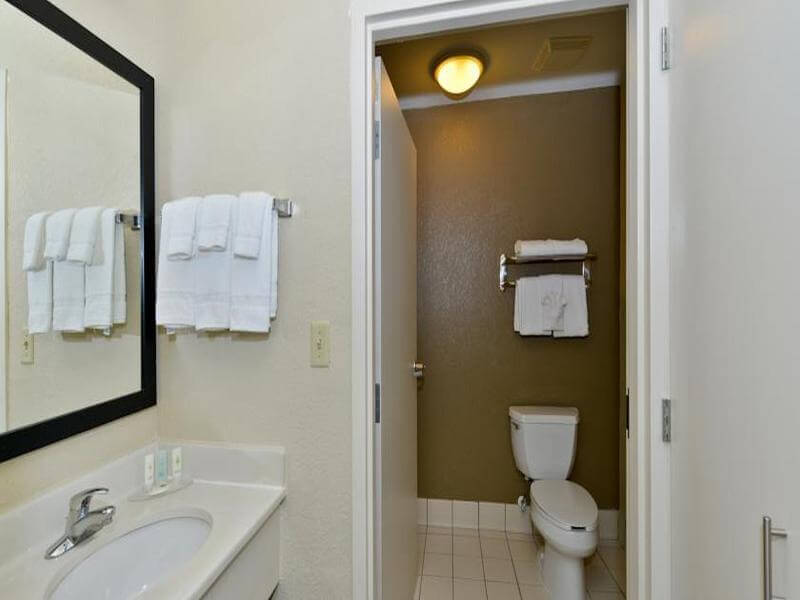 Comfort Inn Suites Convention Center Orlando Undercover Tourist