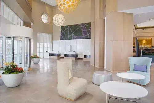 Lobby_02.jpg