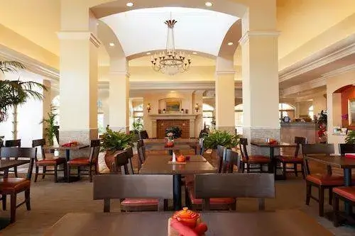 Lobby_02.jpg