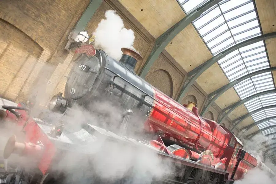 Hogwarts™ Express: King's Cross Station
