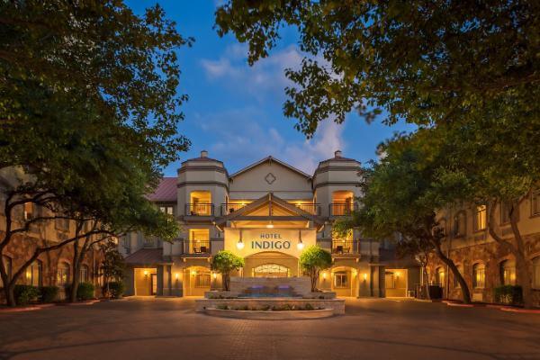 Hotel Indigo San Antonio Riverwalk San Antonio Hotels Undercover Hotel Indigo San Antonio Riverwalk San Antonio Hotels Undercover