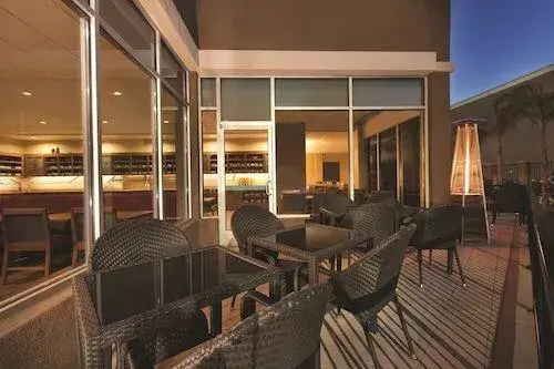 Dining_03.jpg