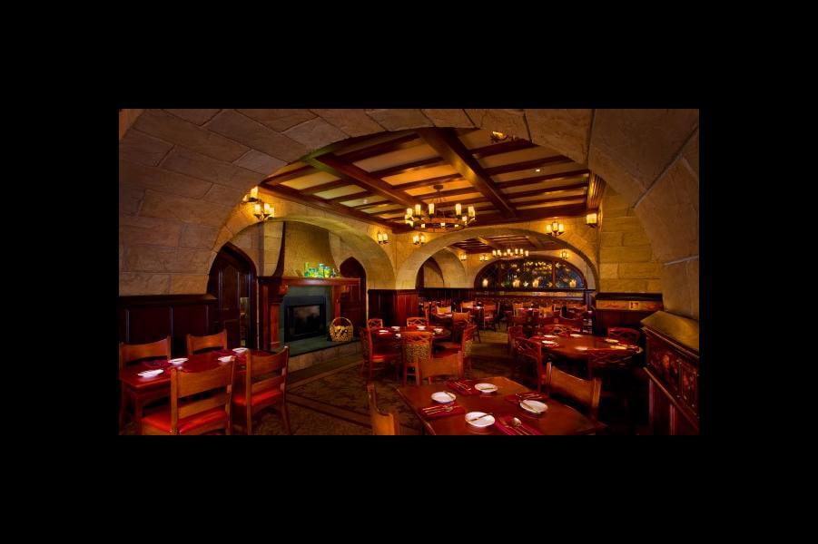 Le Cellier Steakhouse
