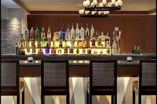 bar.jpg