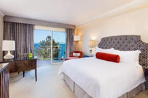 King bed.jpg