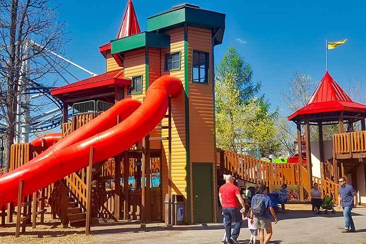 Maple Park Treehouse